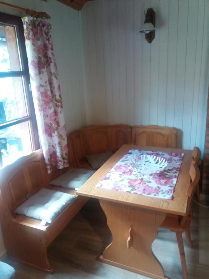 Domek Sara Przytarnia Экстерьер фото